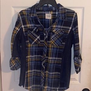 *CLEAR OUT* Blue and Yellow plaid button w pockets